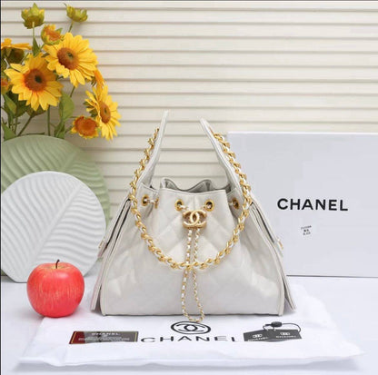Chanel
with box 
120 dhs✅

Zain50
♥️♥️♥️