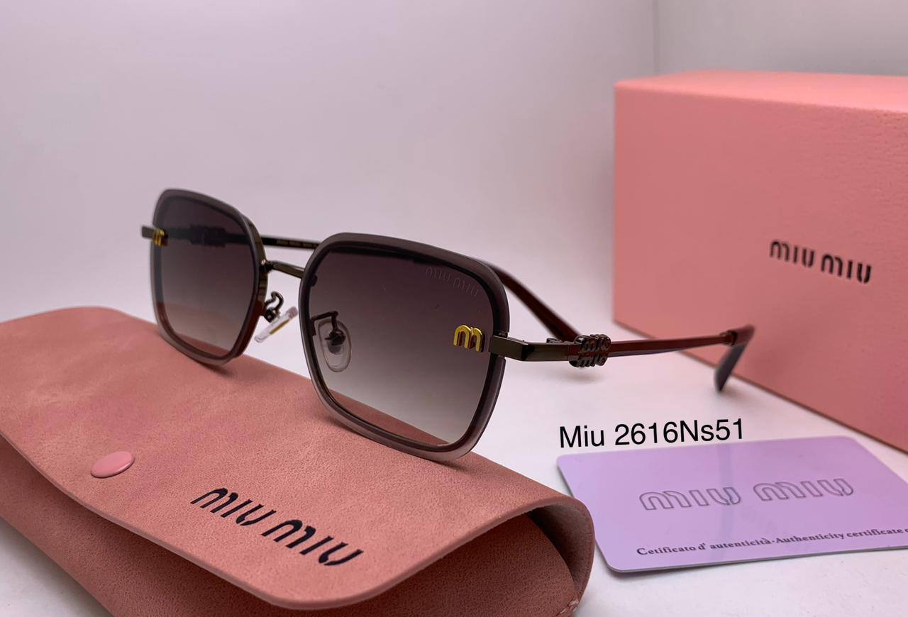 Miu Miu
70 dhs🇦🇪

Zain126
♥️♥️♥️