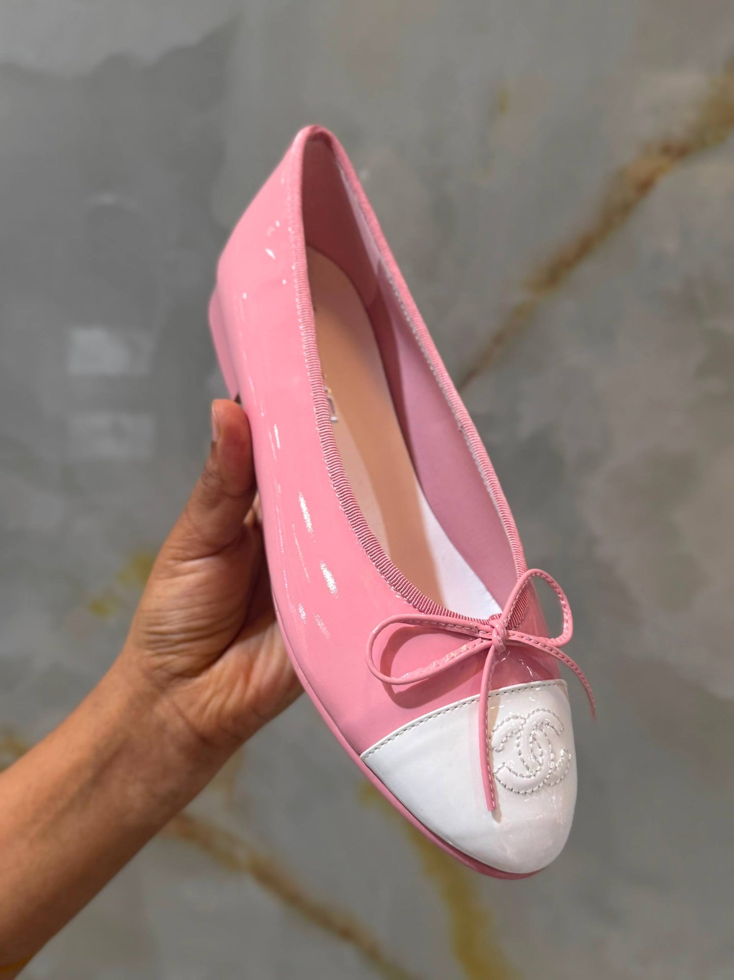 CHANEL
Size 36-41
_Super master high quality_🪡
450 dhs✅

Zain176
♥️♥️♥️