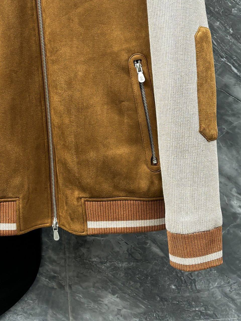 BRUNELLO

Super Master quality

Sizes:S M L

1000 dhs🇦🇪🇦🇪🇦🇪

Zain330
♥️♥️♥️