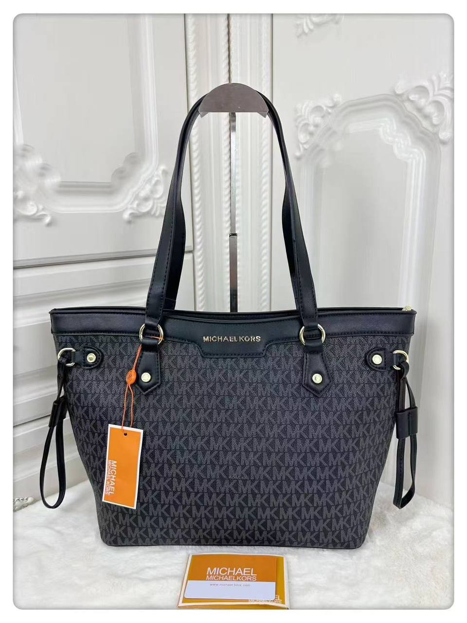 Mk  
Size:30×25 
95 dhs✅

Zain114
♥️♥️♥️