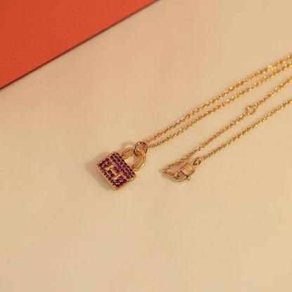 Hermes NECKLACE 
65 dhs🪙🌨️

Zain89
♥️♥️♥️