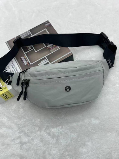 Belt Bags
40 dhs💓

Zain40
♥️♥️♥️