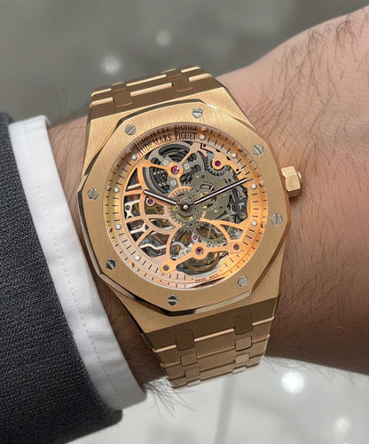 Ap 
watch for men good quality automatic 
400 dhs❤️

Zain59
♥️♥️♥️