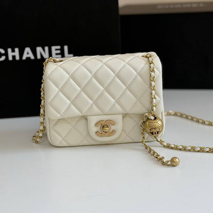 Chanel
Master🌺
17cm 220 dhs✅

Zain134
♥️♥️♥️
