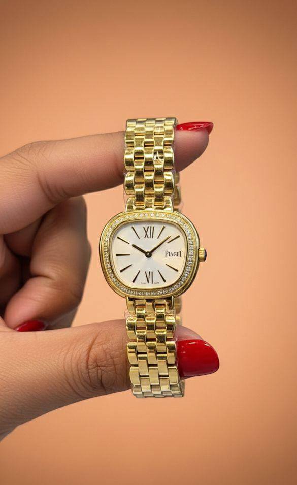 Piaget watch for ladies 
good quality 
260 dhs💓

Zain59
♥️♥️♥️