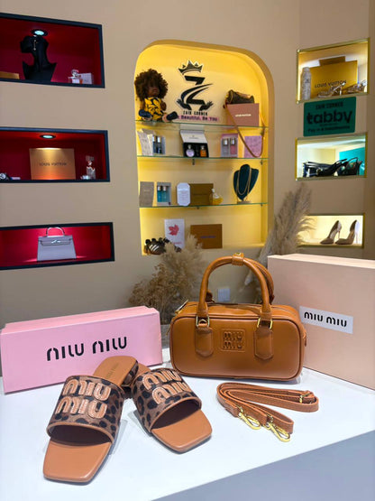 Miu Miu Set
170 dhs✅

Zain186
Zain236
♥️♥️♥️