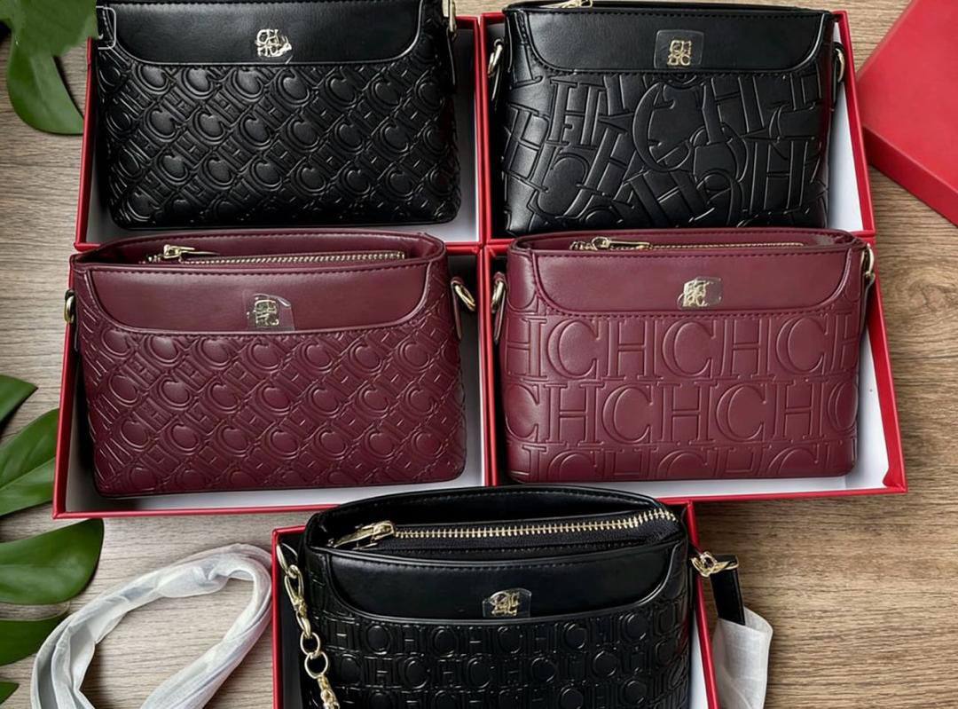 CHCH


95 dhs🇦🇪🇦🇪

Good-quality 
with box

22cm
Zain26
♥️♥️♥️