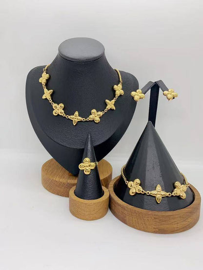 Full Set
45 dhs🪙🌨️

Zain37
♥️♥️♥️