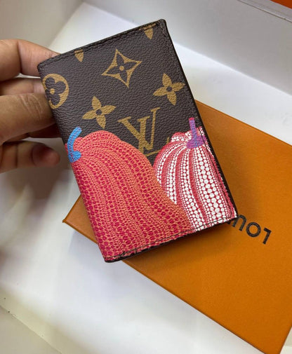 LV - Goyard 
Wallets 
With box 
🎁🎁🎁

30 dhs🇦🇪

Zain93
♥️♥️♥️