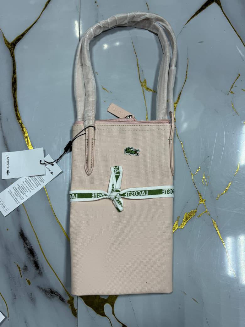 Lacoste
Size:47cm
50 dhs🪙🌨️

Zain07
Zain50
♥️♥️♥️