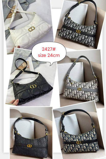 Dior

80 dhs🪙💕
high quality 

With box
🎁🎁🎁

Zain26
♥️♥️♥️