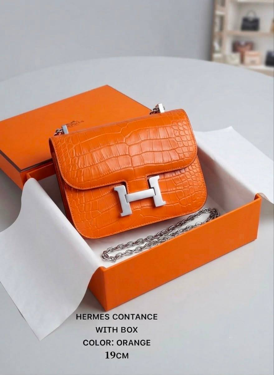 Hermes ᴄᴏɴsᴛᴀɴᴄᴇ
sɪʟᴠᴇʀ ʜᴀʀᴅᴡᴀʀᴇ
ᴡɪᴛʜʙᴏx
ʟᴇᴀᴛʜᴇʀ
sɪᴢᴇ:19ᴄᴍ
100 dhs✅

Zain56
♥️♥️♥️
