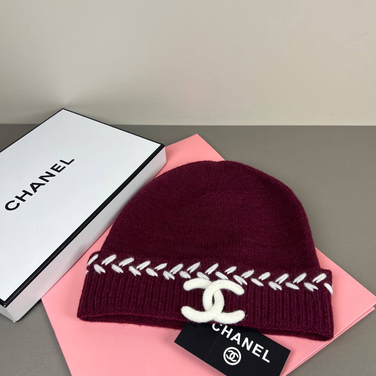 DIOR - Loewe - Chanel 💙VVIP QUALITY💙 

190 dhs✅✅

Zain281
♥️♥️♥️