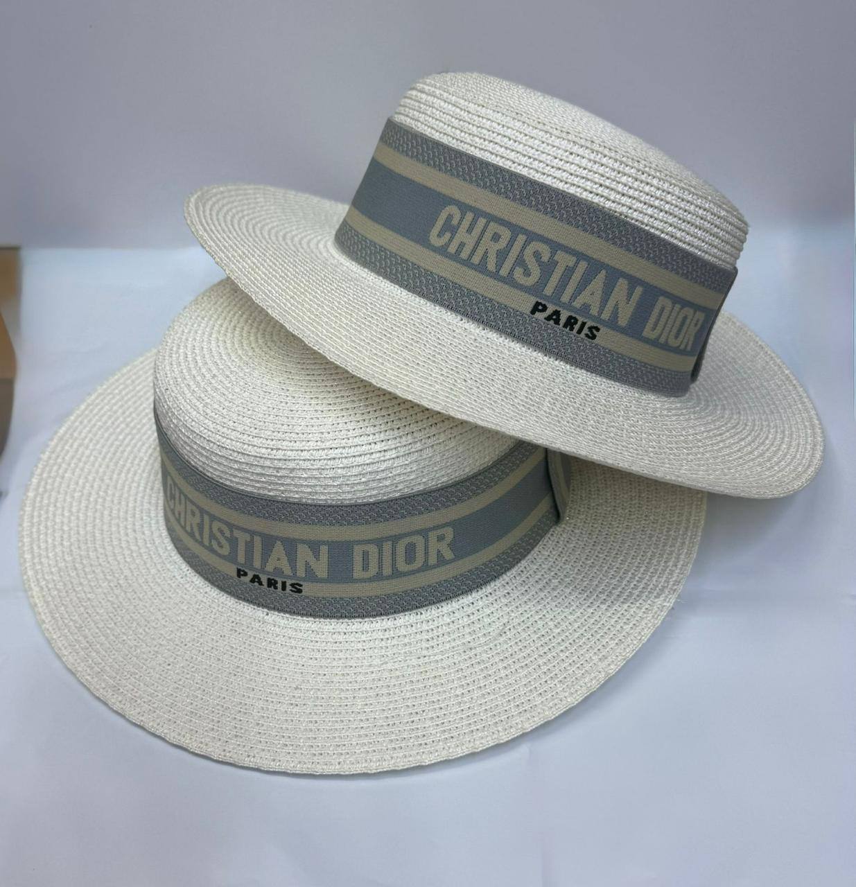 Beach HAT
60 dhs✅

Zain93
♥️♥️♥️