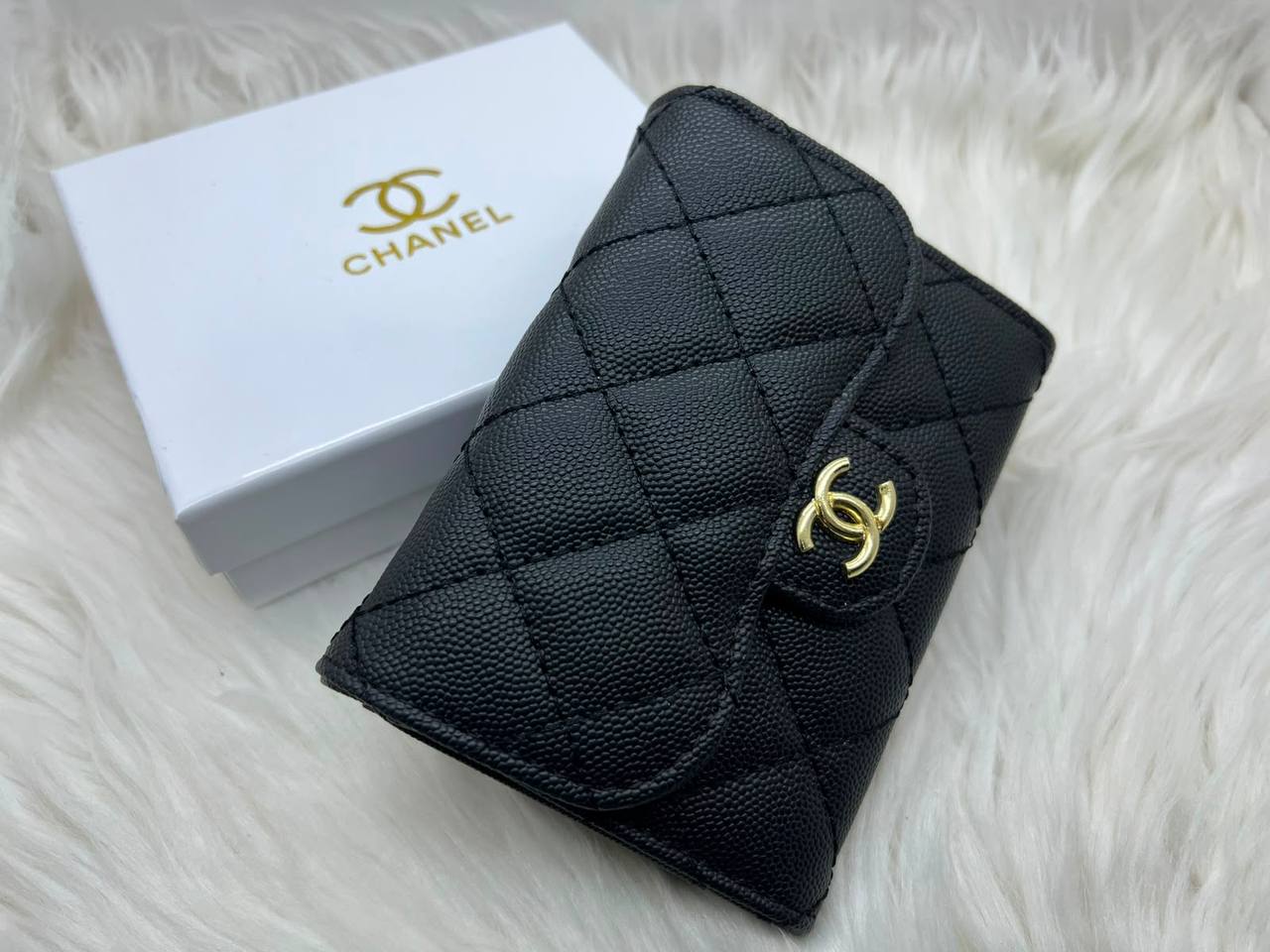 Wallets
45 dhs🇦🇪🇦🇪
with box

Zain182
♥️♥️♥️