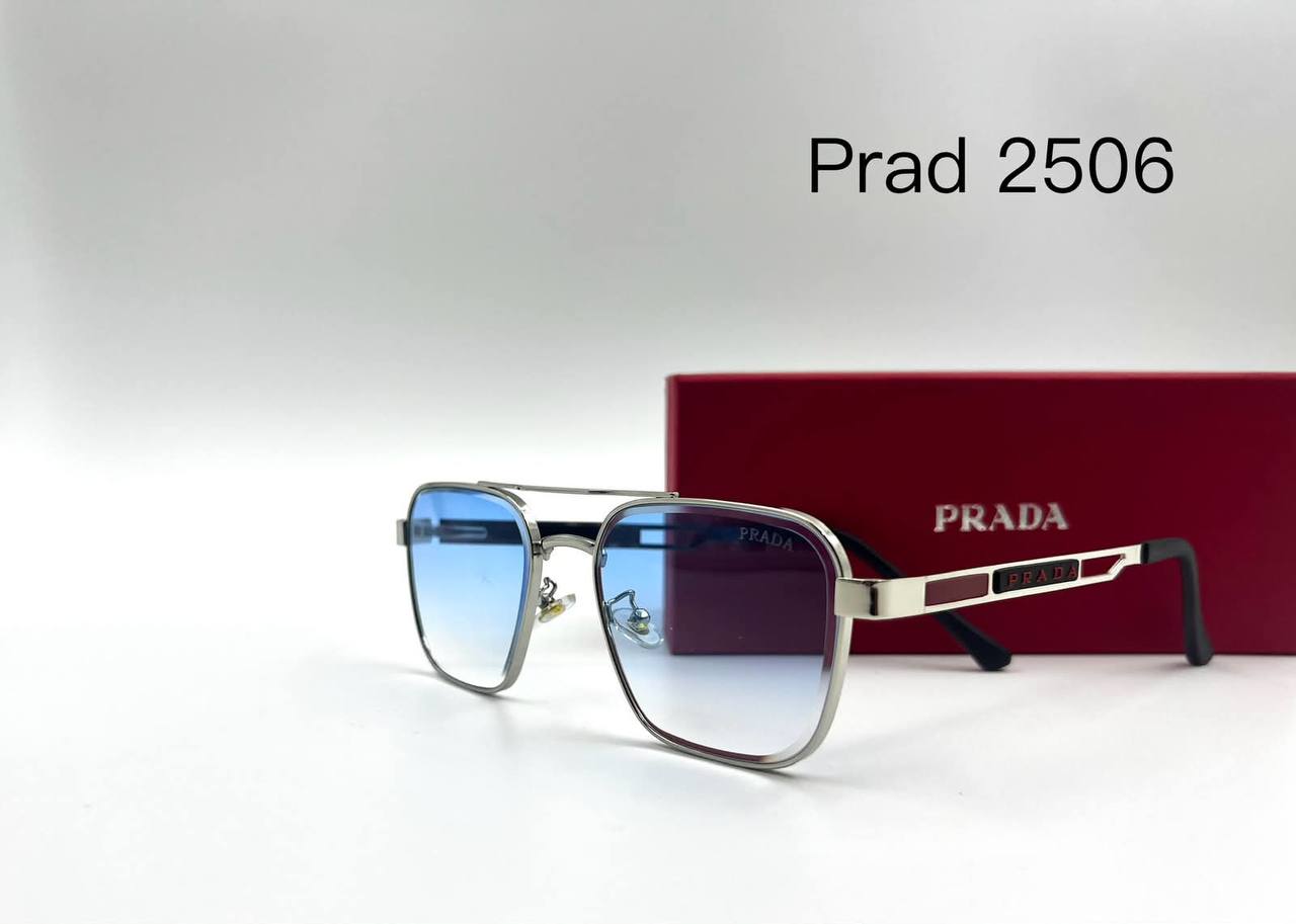 Prada 💥*
Sunglasses 🕶️ 
good quality 💯
With master box 🗃️ 
50 dhs✅

Zain273
♥️♥️♥️