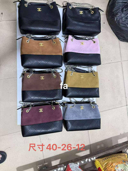 CHANEL
-35 cm 
110 dhs🪙💚
Good Quality

Zain90
♥️♥️♥️