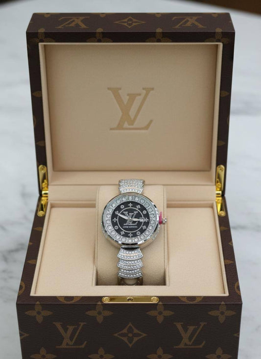 LOUIS VUITTON 🆕 LADIES 
GOOD QUALITY 💯
60 dhs🪙💕

Zain133
♥️♥️♥️