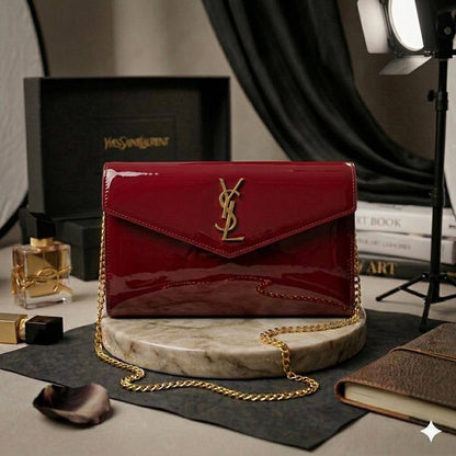 YSL  - Saint Laurent
Envelope Clutch HandBag
With BOX🎁
size:  17 cm
70 dhs✅
 
Zain239
♥️♥️♥️