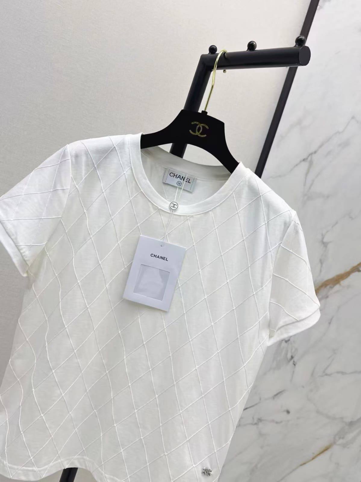CHANEL

Super Master quality

Sizes: S M L

280 dhs🇦🇪🇦🇪🇦🇪

Zain308
♥️♥️♥️