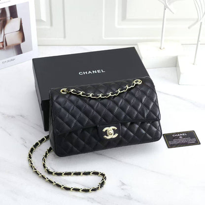 Chanel
with box
110 dhs💓

Zain143
♥️♥️♥️