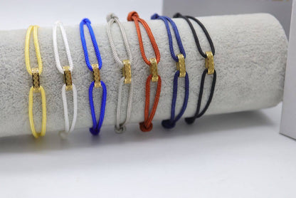 New Bracelet
Feathers 
55 dhs✅
With Box And Paper Bag

Zain33
♥️♥️♥️