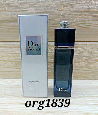 Mixed perfumes

50 dhs🇦🇪🇦🇪

Zain211
♥️♥️♥️