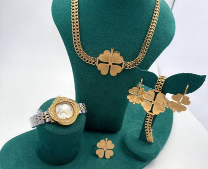 Accessories Set

With box 
🎁🎁🎁

90 dhs🪙💚

Zain45
♥️♥️♥️