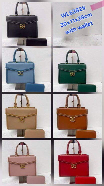 Fendi
110 dhs✅

Zain232
♥️♥️♥️