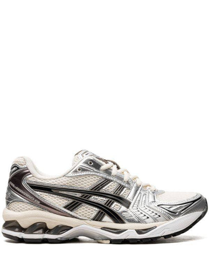GEL-Kayano 14 "Metallic Plum" 
36-45 AVAILABLE🤩
240 dhs🇦🇪🇦🇪

Zain242
♥️♥️♥️