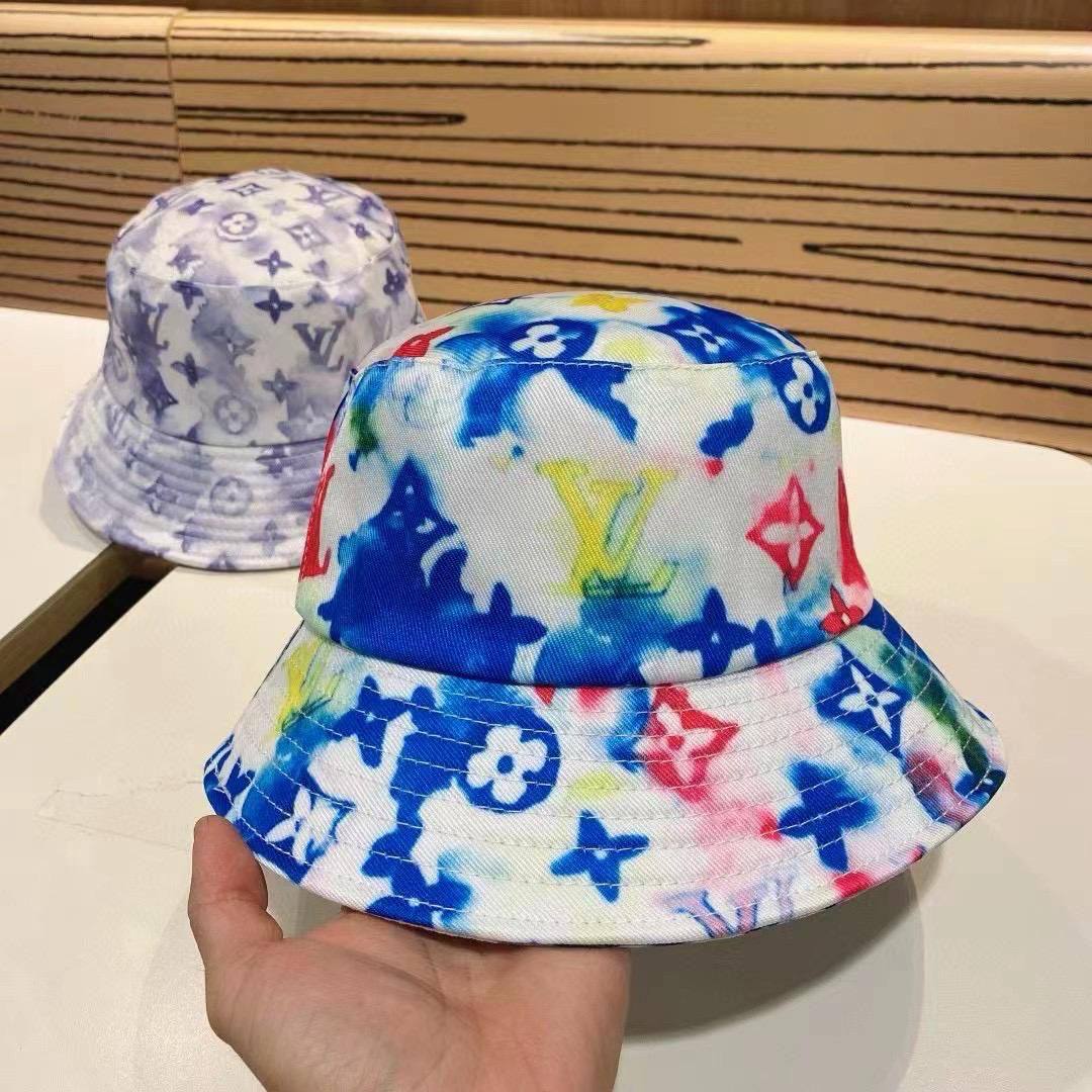 HAT
50 dhs💓

Zain231
♥️♥️♥️