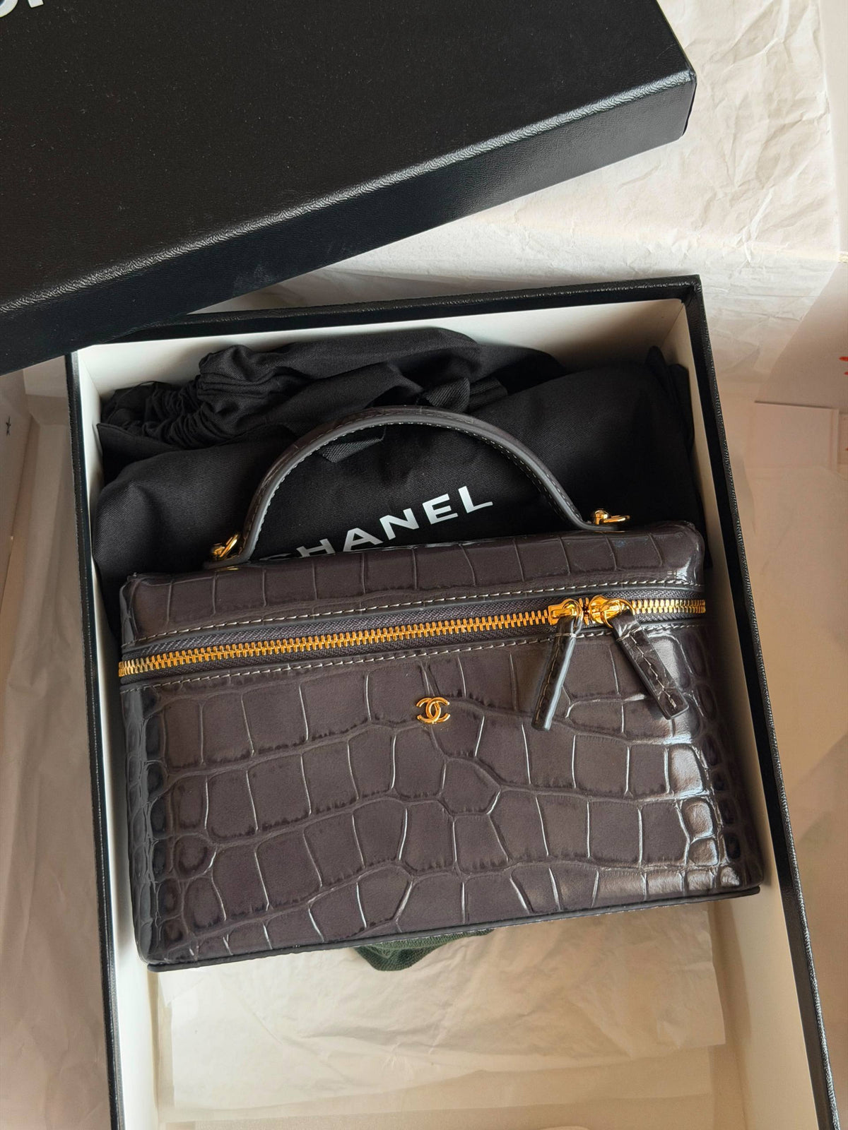 Chanel

For Price 👇 WhatsApp✅
0568585901 
0507557372
0552275751 Owner Zain 👌

ZainETAG 4
♥️♥️♥️