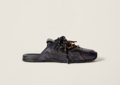 New Balance X Miu Miu 530 SL deco calf leather mules ‘Black’🖤
36-41 AVAILABLE 🤩
210 dhs❣️

Zain242
♥️♥️♥️