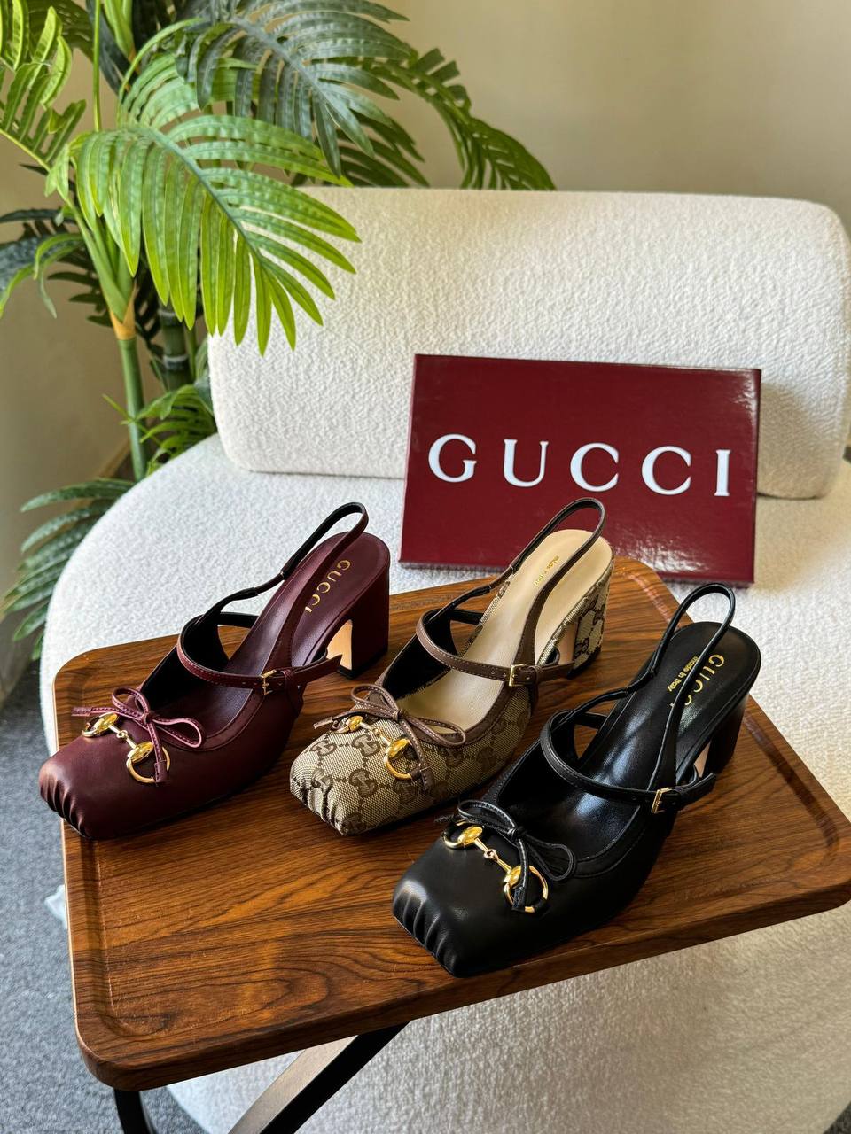 GUCCI 
SuperMaster Quality 💯
450 dhs❣️
Size: 36-41💥

Zain171
♥️♥️♥️