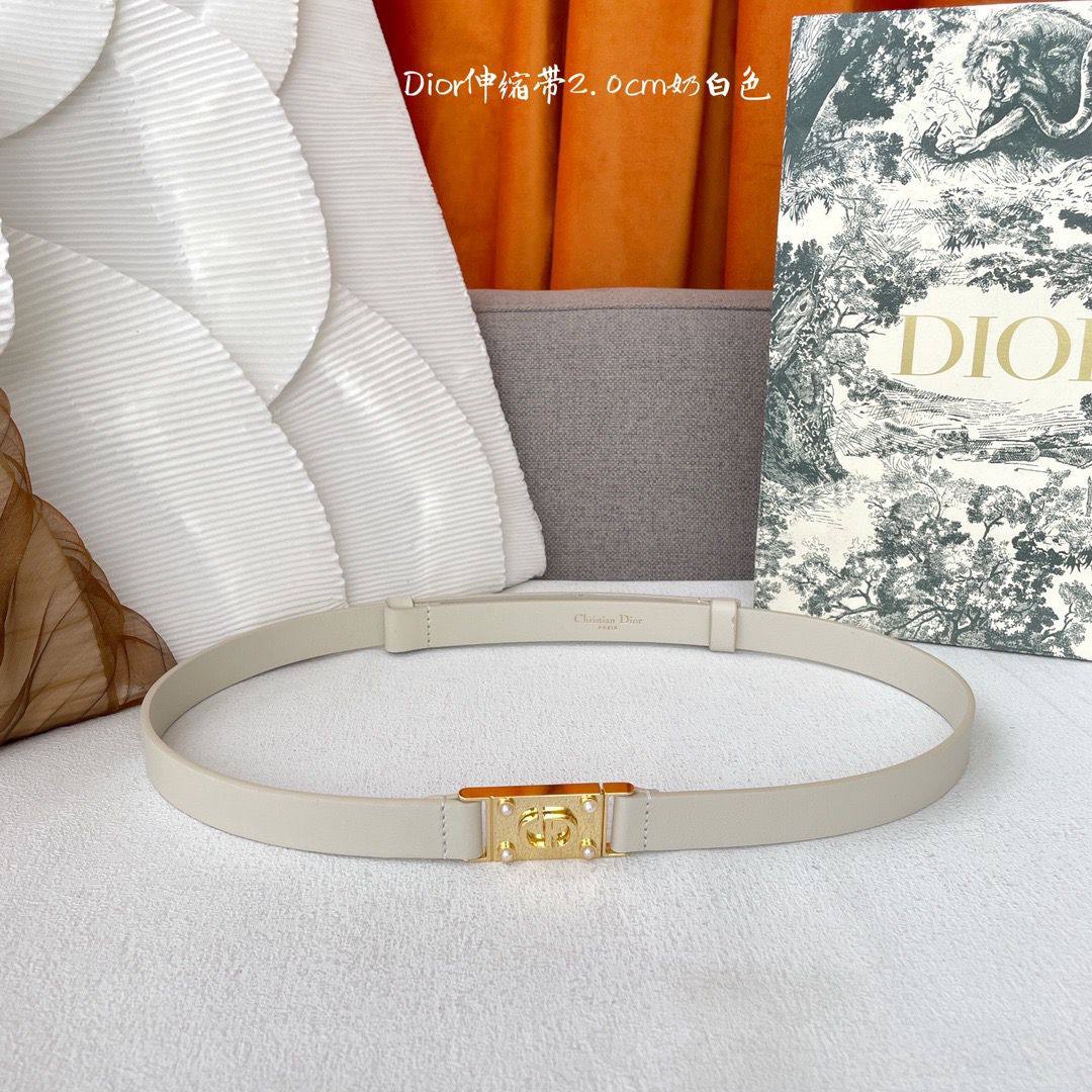 Dior
💞*master quality*💞
💞*Free size*💞
290 dhs🪙🌨️

Zain164
♥️♥️♥️