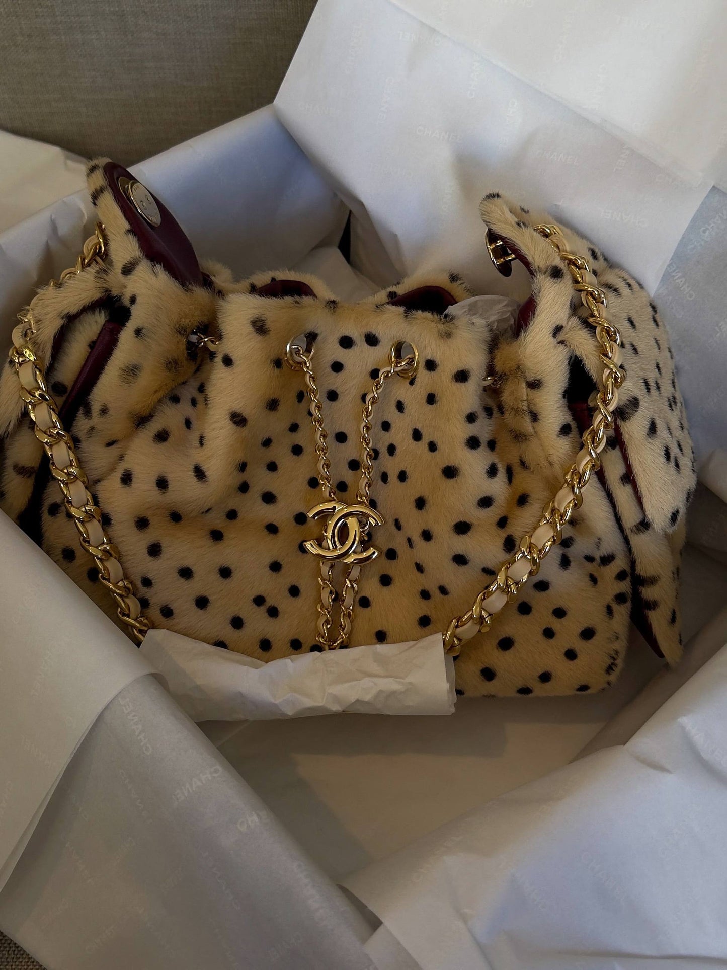 CHANEL
𝐇𝐨𝐛𝐨 𝐁𝐚𝐠 𝟐𝟐𝐜𝐦 𝐒𝐮𝐩𝐞𝐫 𝐌𝐚𝐬𝐭𝐞𝐫 𝐐𝐮𝐚𝐥𝐢𝐭𝐲 
For Price 👇 WhatsApp✅
0568585901 
0507557372
0552275751 Owner Zain 👌
Super Master Full Packege 

ETAG4
💛💛💛