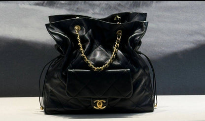 Chanel
120 dhs❣️

Zain35
♥️♥️♥️