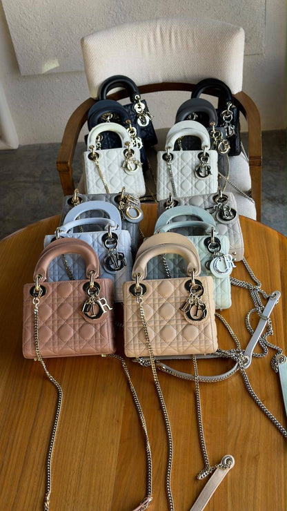 New collection ⚜️
DIOR 🩷
VIP quality 💎
Lady Dior Bag ✨
Size : 17 cm
For Price 👇 WhatsApp✅
0568585901 
0507557372
0552275751 Owner Zain 👌

Zain336
♥️♥️♥️