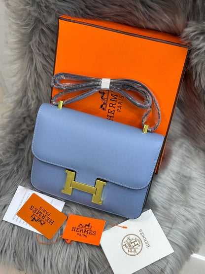HERMES
SIZE………. 23CM🌷
95 dhs🪙🌨️
With BOX✅

Zain244
♥️♥️♥️