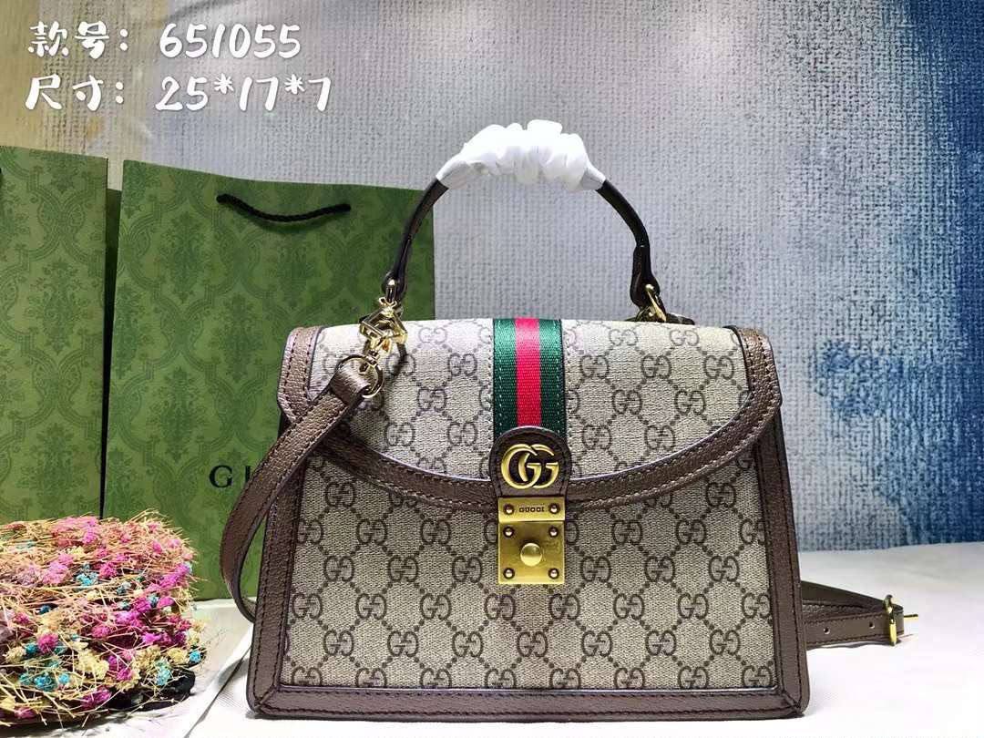 Gucci

300 dhs🇦🇪🇦🇪

Zain153
♥️♥️♥️