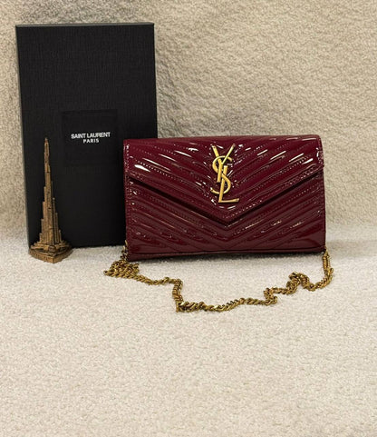 YSL 
Master
23CM 

WITH BOX
🎁🎁🎁

230 dhs✅

Zain131
♥️♥️♥️