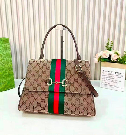 GUCCI 

COPY ONE 

NEW CAME 
135 dhs🇦🇪🇦🇪

SIZE: 31

Zain295
Zain39
♥️♥️♥️