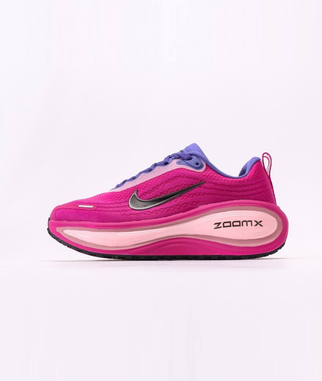 Nike Vomero Plus 
36-42 AVAILABLE 😇
220 dhs🇦🇪🇦🇪

Zain242
♥️♥️♥️