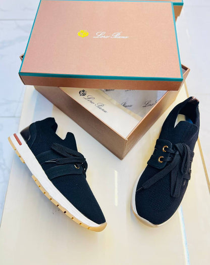 Loro piana 
Size 36-41 available 
150 dhs✅

Zain88
♥️♥️♥️