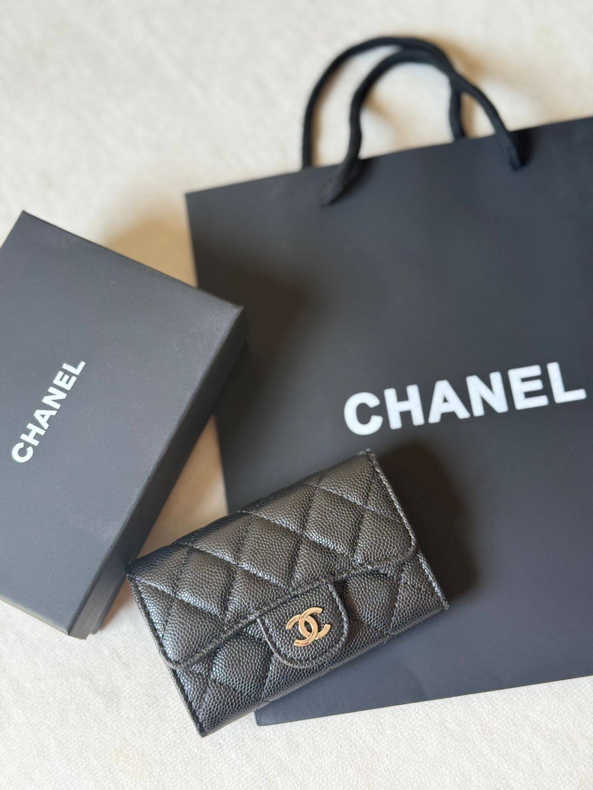 Chanel

Super master

320 dhs🇦🇪🇦🇪

Zain275
♥️♥️♥️