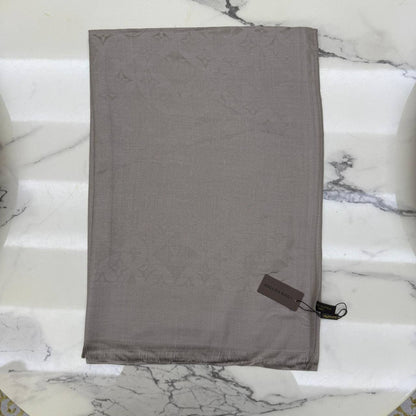 *NEW COLLECTION*

*WOMAN SCARF 🧣*

*MASTER QUALITY*

140 dhs🪙💕

Zain202
♥️♥️♥️