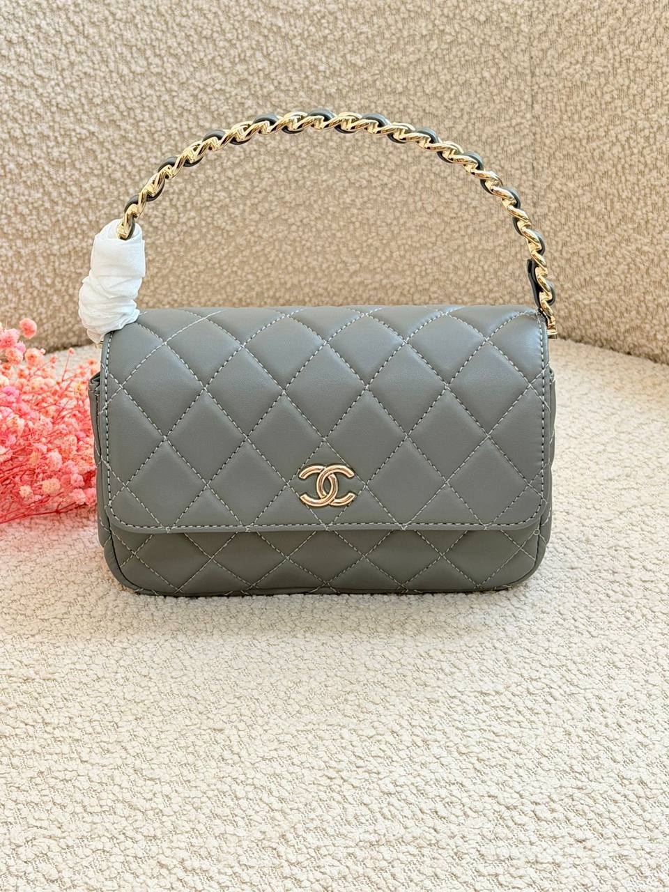 Chanel
Master
270 dhs✅

Zain134
♥️♥️♥️