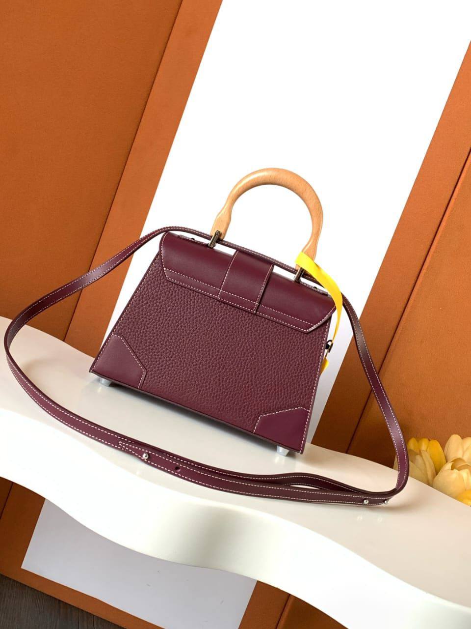 *Goyard Saigon Handbag✅*
*Size 20cm*
For Price 👇 WTSP Text Zain 0568585901

Zain274
♥️♥️♥️