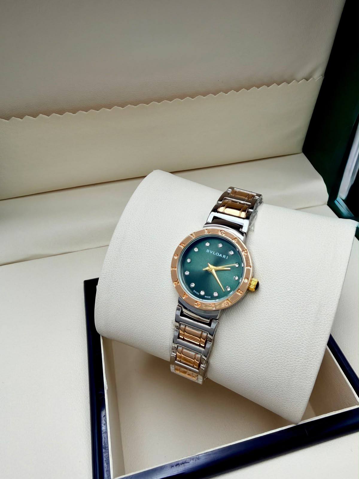 Cartier 
Bvlgari
Swarovski
Versace
 Gucci

55 dhs

Zain45
♥️♥️♥️